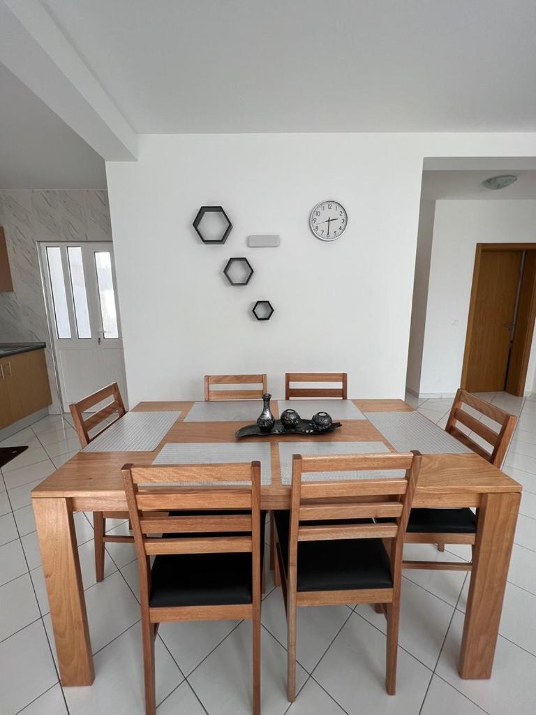 Pimontapartments Espargos Ngoại thất bức ảnh